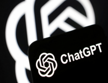 ChatGPT รู้หมดใครกำลังเศร้า เตรียมส่ง SMS ฟ้องเพื่อน